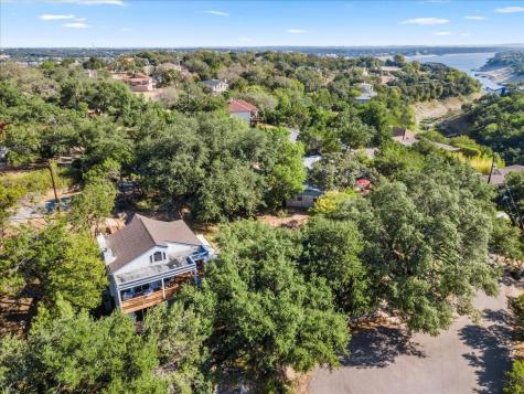210 Finn Street Lakeway TX 78734