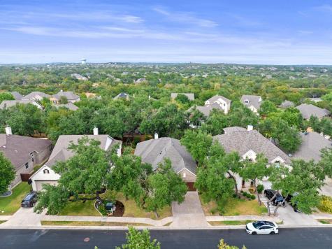 7808 Alophia Drive Austin TX 78739