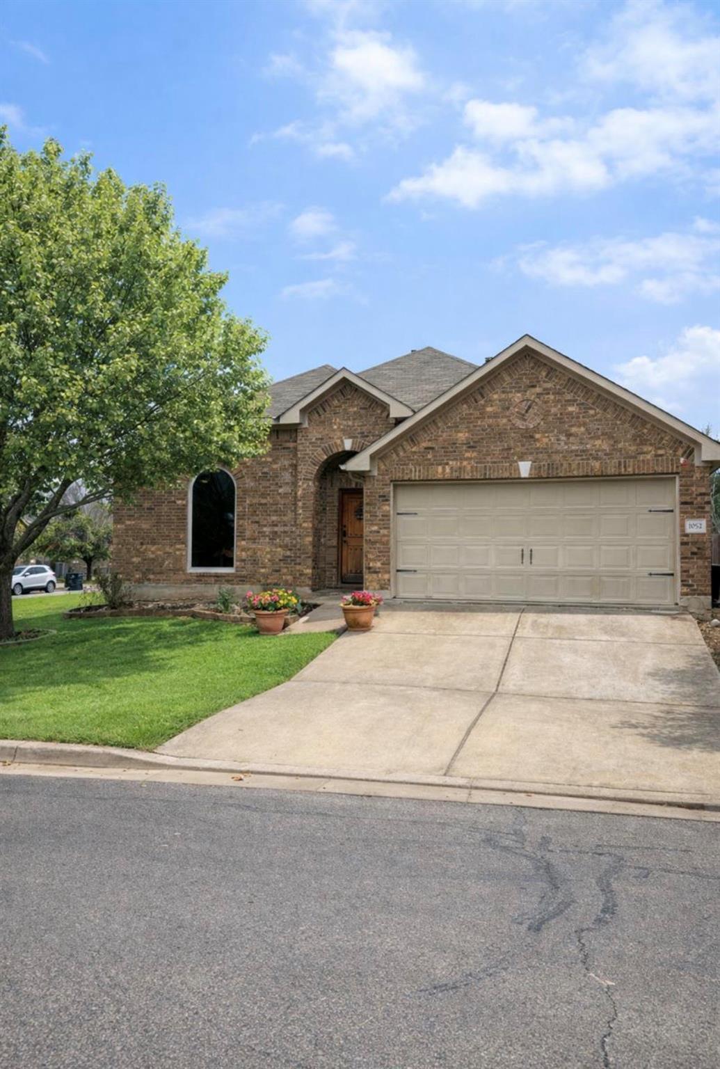 1052 Hot Spring Valley Buda TX 78610