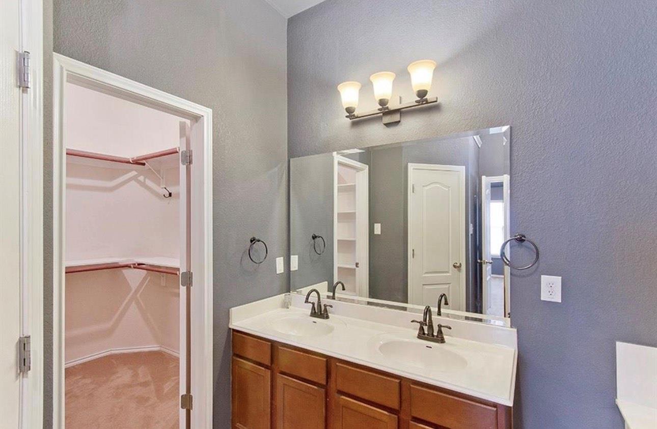 1052 Hot Spring Valley Buda TX 78610