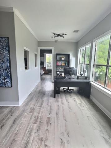 2216 Thornton Road Austin TX 78704