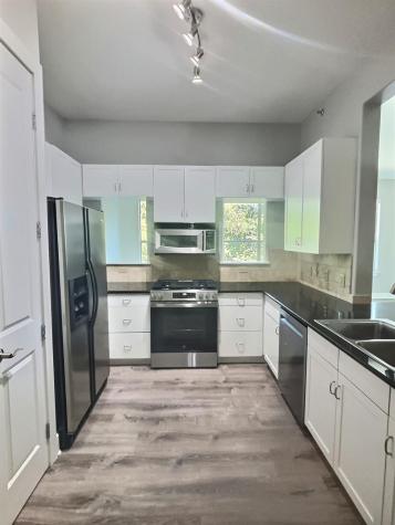 2216 Thornton Road Austin TX 78704