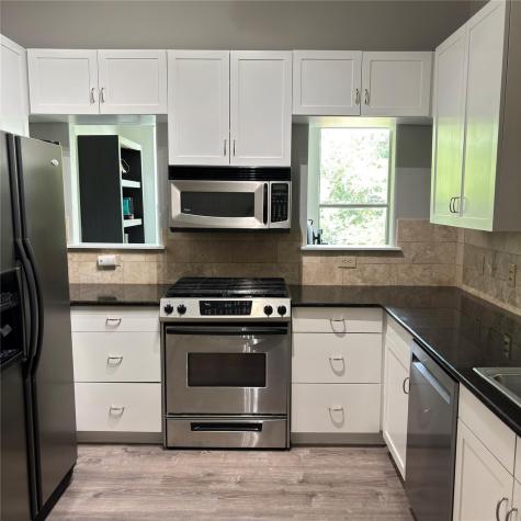 2216 Thornton Road Austin TX 78704