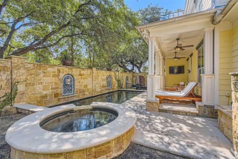 2390 W 8th Street Austin TX 78703