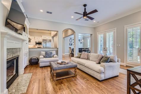 2390 W 8th Street Austin TX 78703
