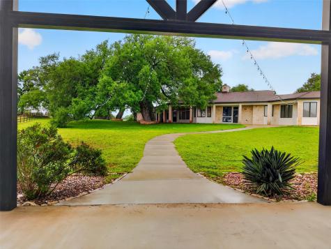 6106 SE Fm Ranch Holland TX 76534