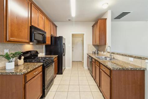 1600 Sugarberry Lane Austin TX 78748