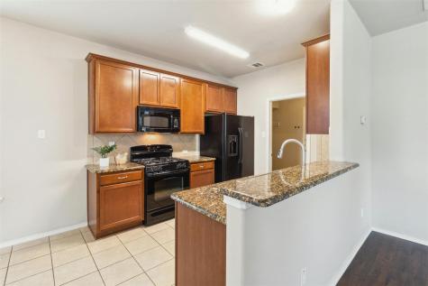 1600 Sugarberry Lane Austin TX 78748