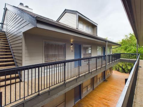 908 Poplar Street Austin TX 78705