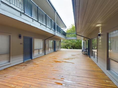 908 Poplar Street Austin TX 78705