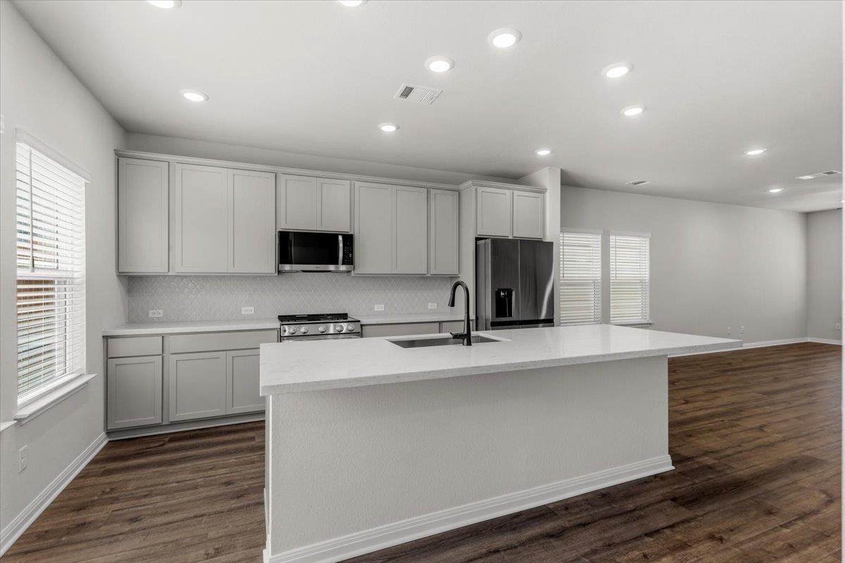 5900 Whisper Creek Drive Georgetown TX 78628