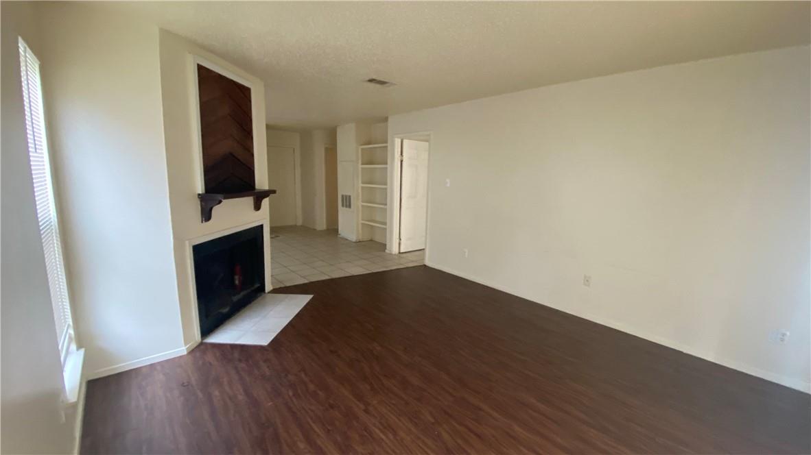 1908 West Loop Austin TX 78758