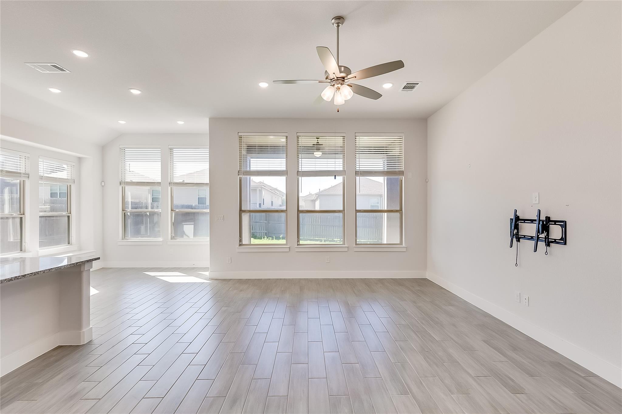 5853 Bianca Drive Round Rock TX 78665