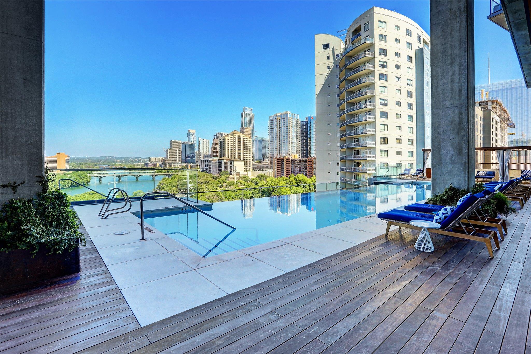 70 Rainey Street Austin TX 78701