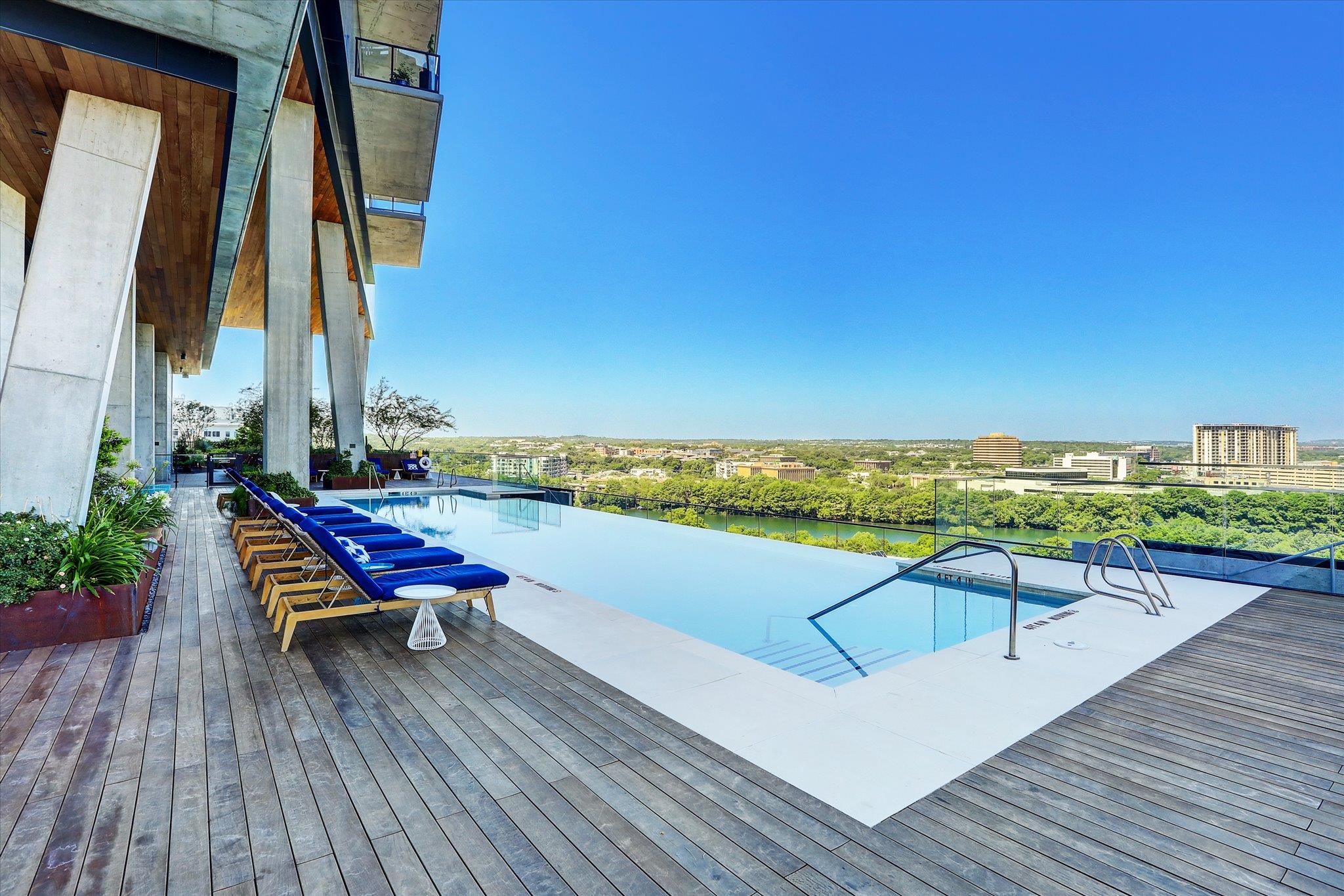 70 Rainey Street Austin TX 78701
