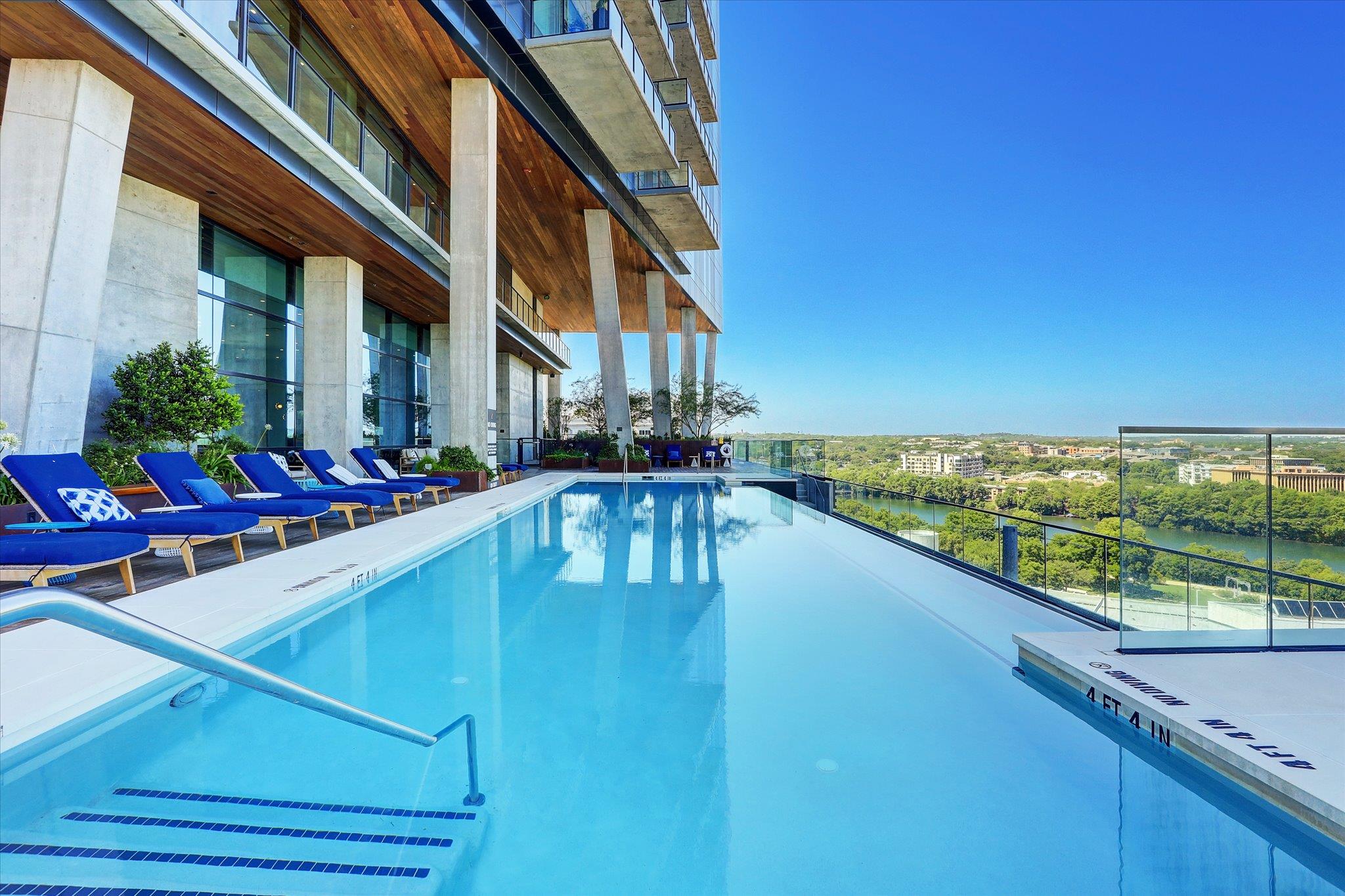 70 Rainey Street Austin TX 78701