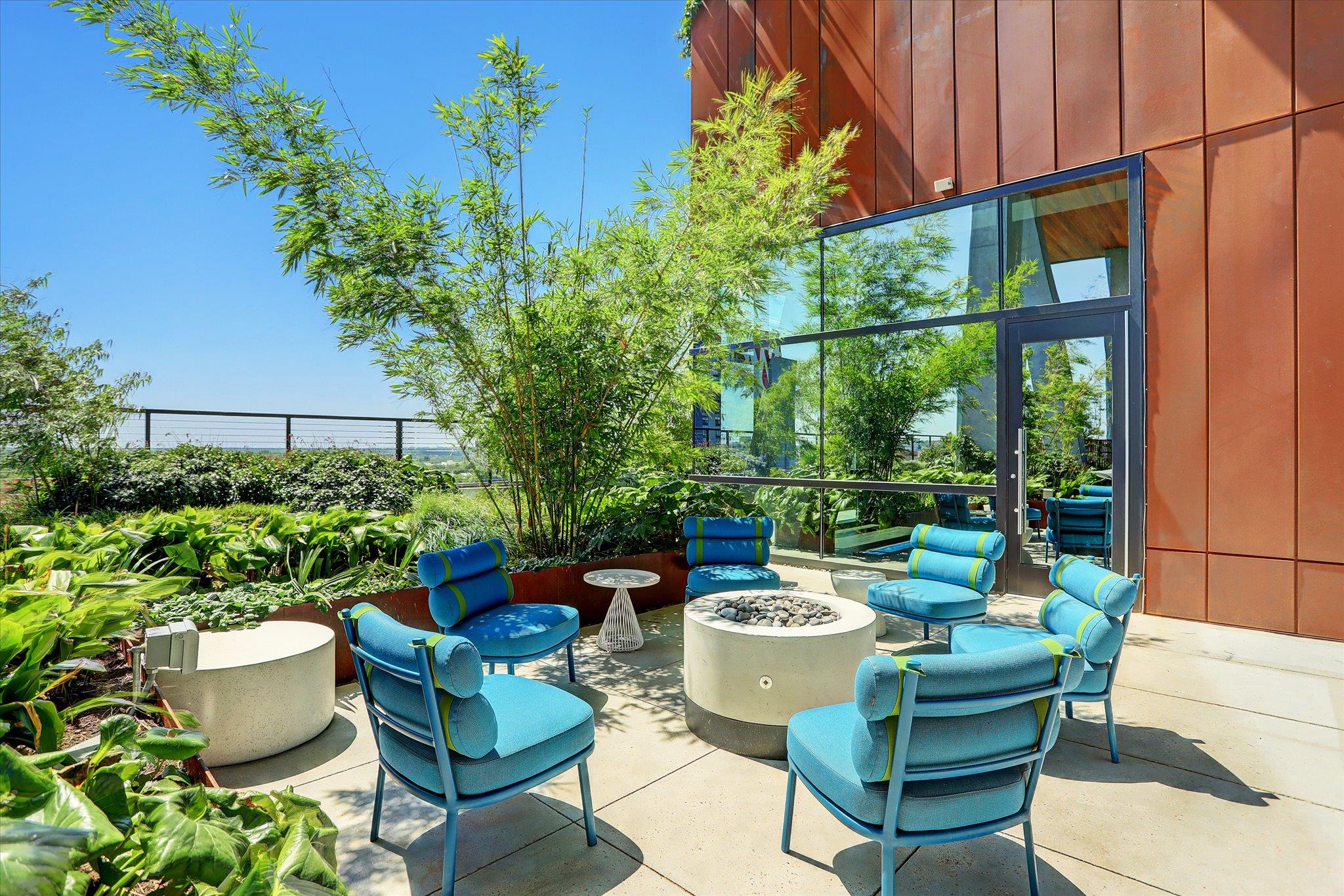 70 Rainey Street Austin TX 78701
