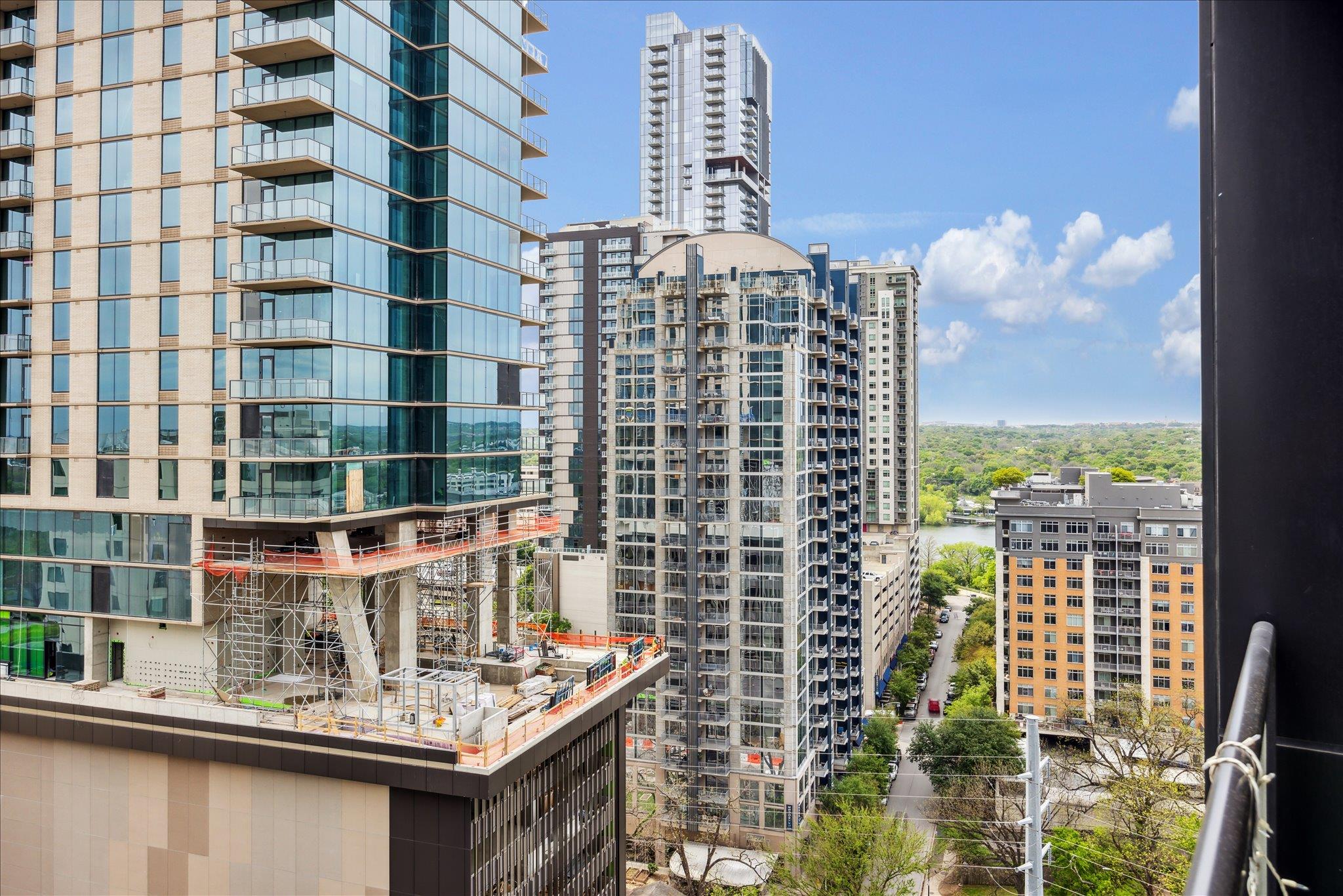70 Rainey Street Austin TX 78701