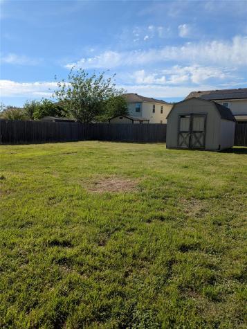 209 Phillips Street Hutto TX 78634