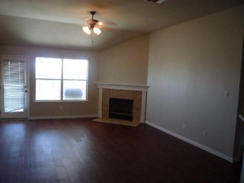 102 Aguilar Drive Hutto TX 78634