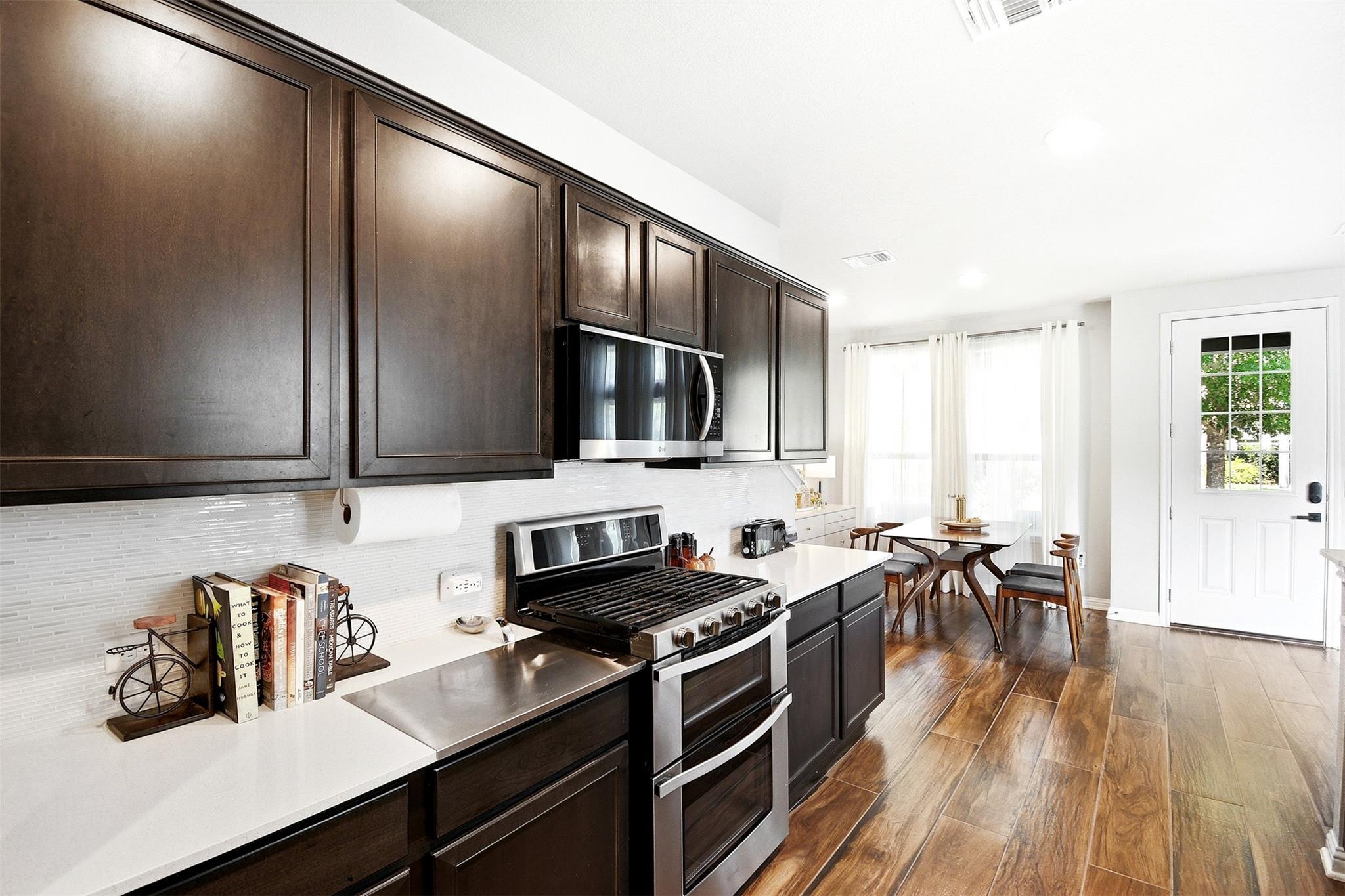 7706 Mandela Bend Austin TX 78744