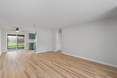 2532 Chaparral Trail Austin TX 78744