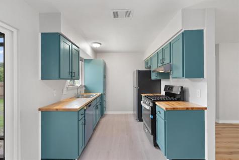 2532 Chaparral Trail Austin TX 78744