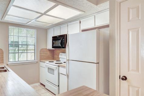 8704 Clearbrook Trail Austin TX 78729