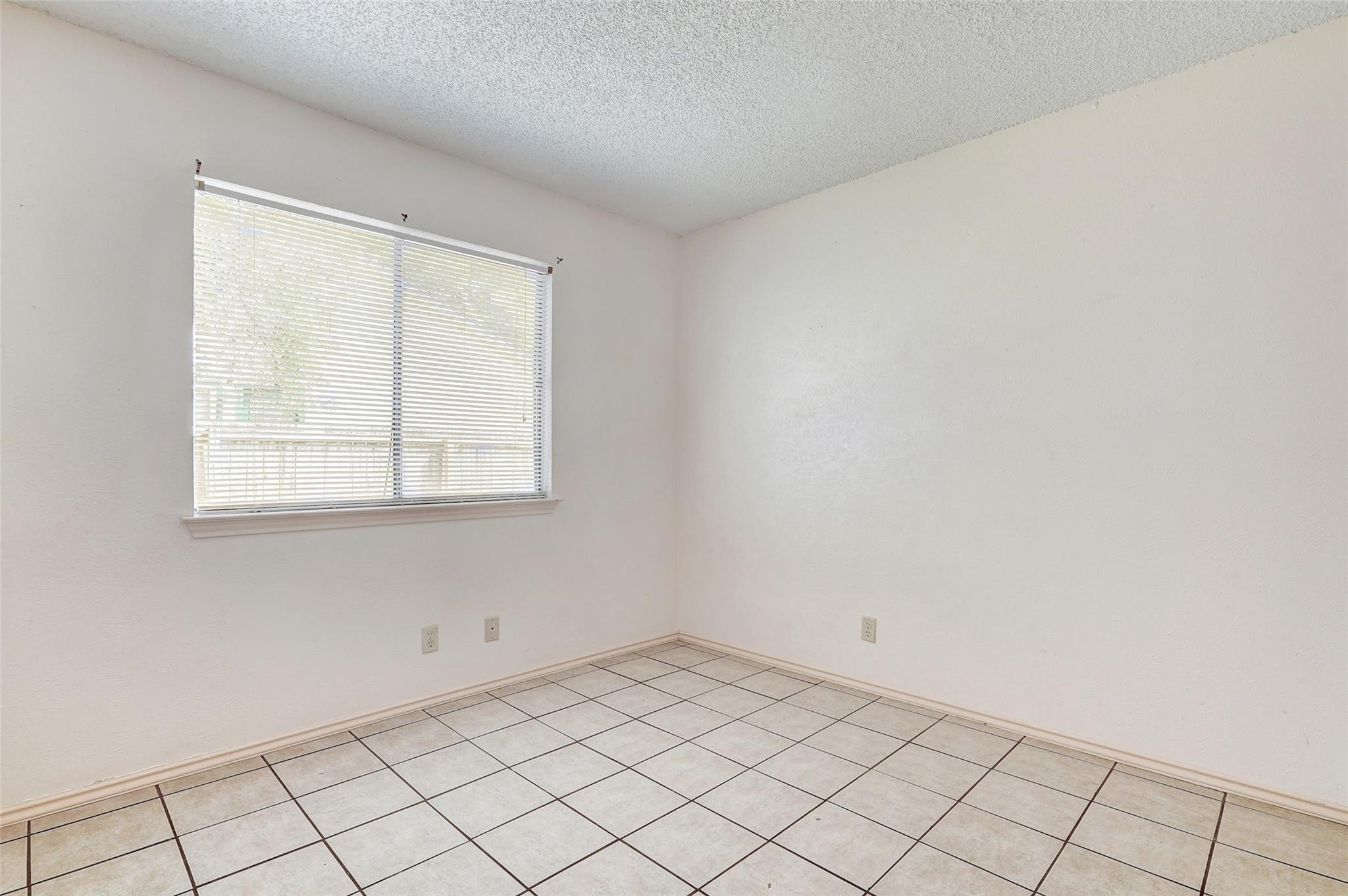 8704 Clearbrook Trail Austin TX 78729
