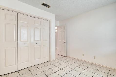 8704 Clearbrook Trail Austin TX 78729
