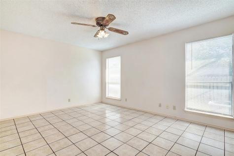 8704 Clearbrook Trail Austin TX 78729