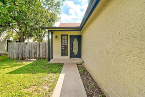 8704 Clearbrook Trail Austin TX 78729