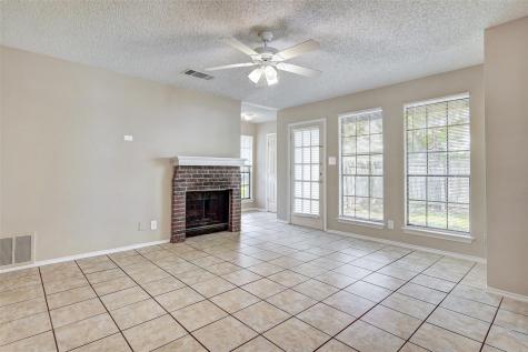 8704 Clearbrook Trail Austin TX 78729