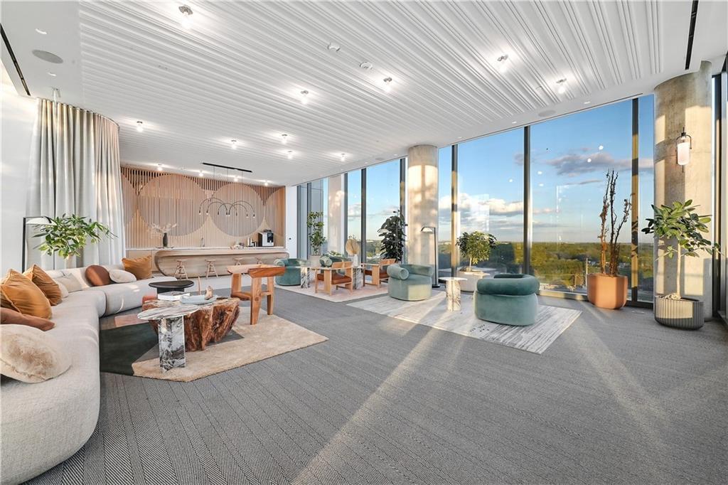 44 East Avenue Austin TX 78701