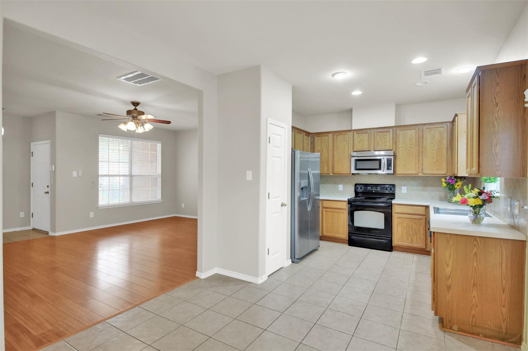 73 Verde Ranch Loop Leander TX 78641