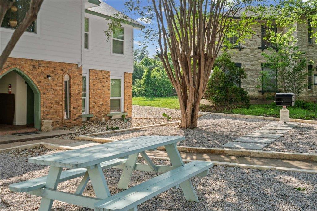 3436 Willowrun Drive Austin TX 78704