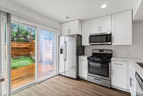 6401 Chimney Creek Circle Austin TX 78723