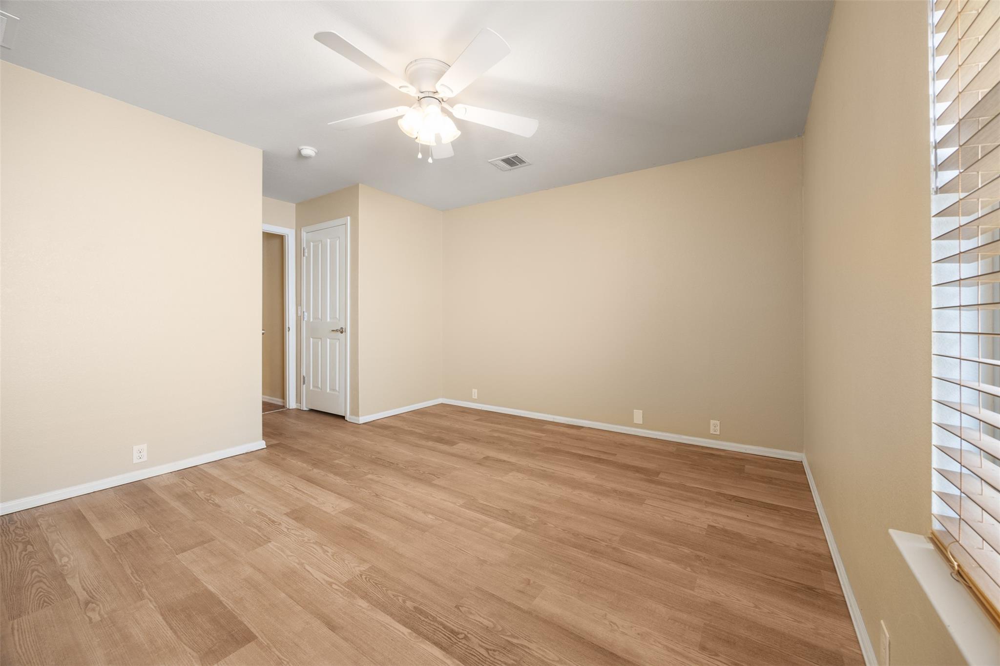 205 Lark Street Leander TX 78641