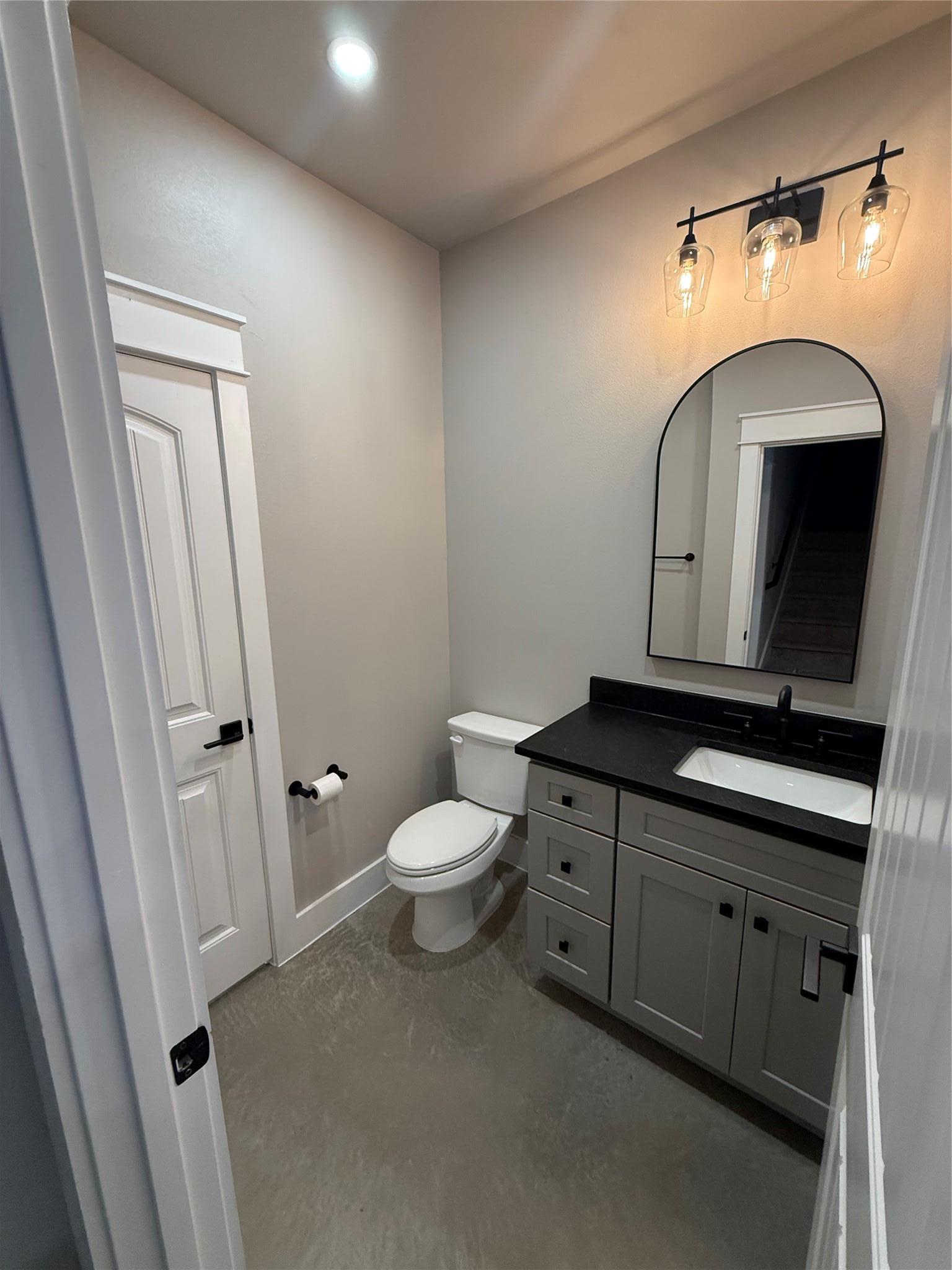 201 N Vandeveer Street Burnet TX 78611