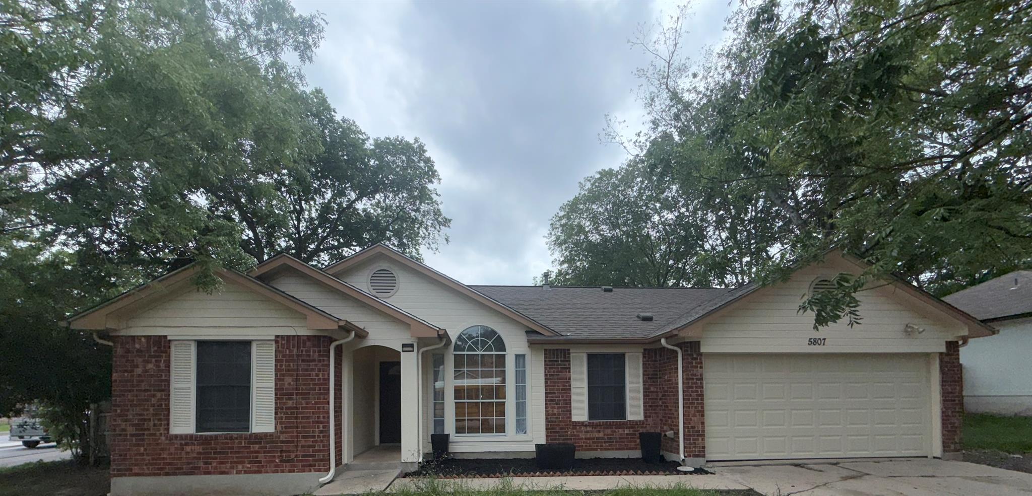 5807 Teri Road Austin TX 78744