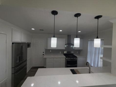 5807 Teri Road Austin TX 78744