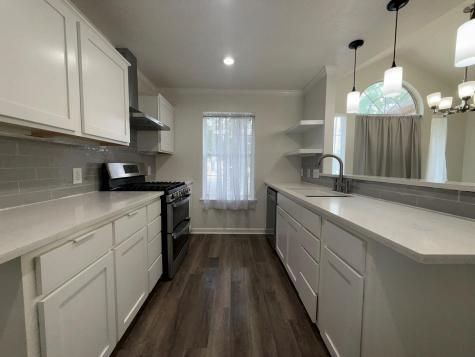5807 Teri Road Austin TX 78744