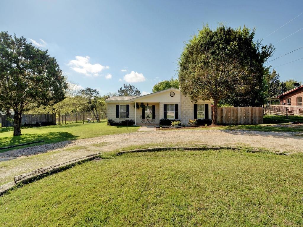 131 Barton Meadow Drive Dripping Springs TX 78620