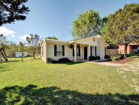 131 Barton Meadow Drive Dripping Springs TX 78620
