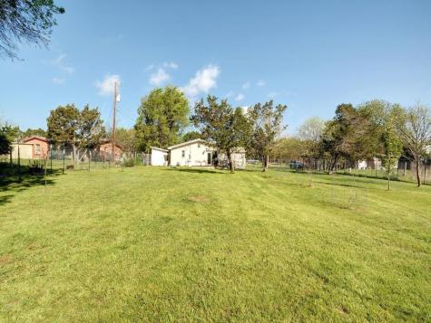 131 Barton Meadow Drive Dripping Springs TX 78620