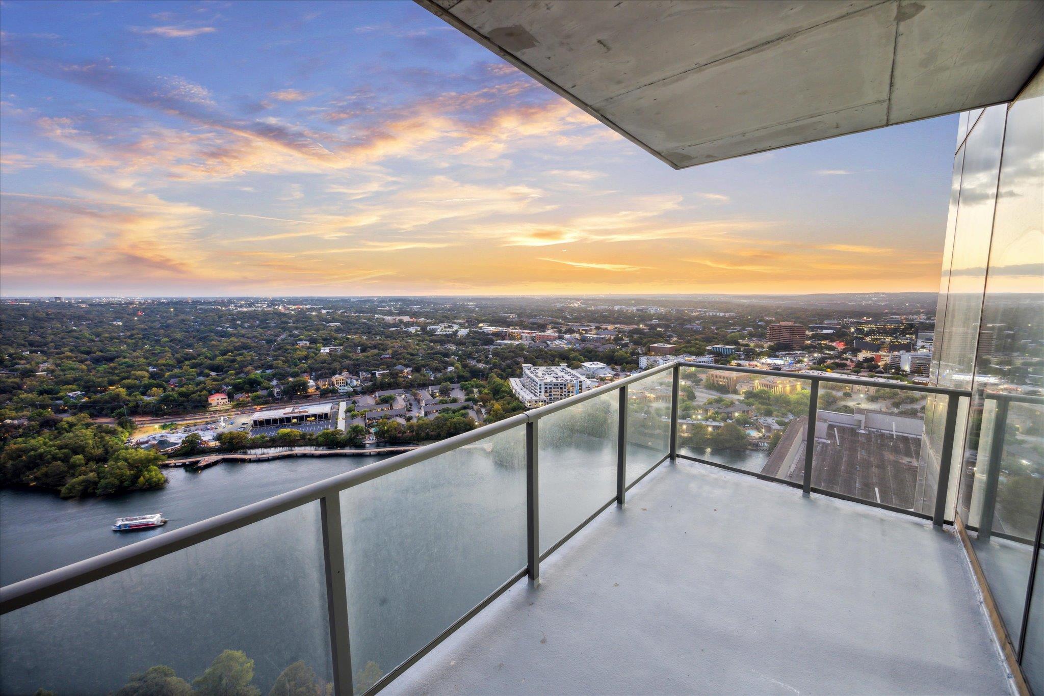 44 East Avenue Austin TX 78701