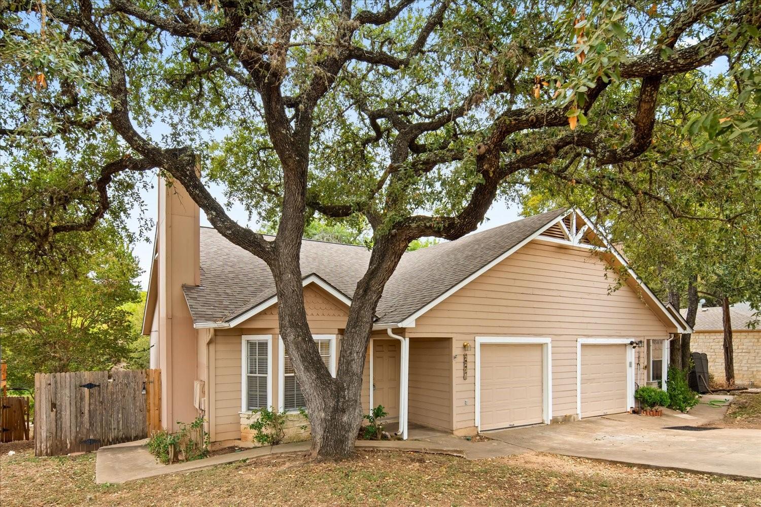 220 Sailmaster Street Lakeway TX 78734