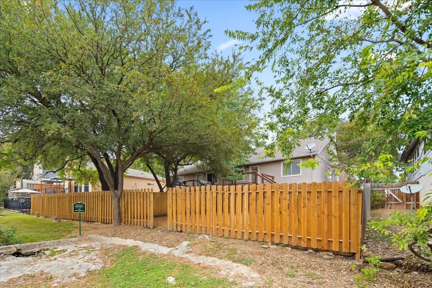220 Sailmaster Street Lakeway TX 78734