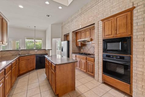 19612 Vilamoura Street Pflugerville TX 78660