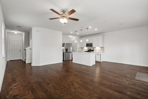 7200 Grenadine Bloom Bend Del Valle TX 78617